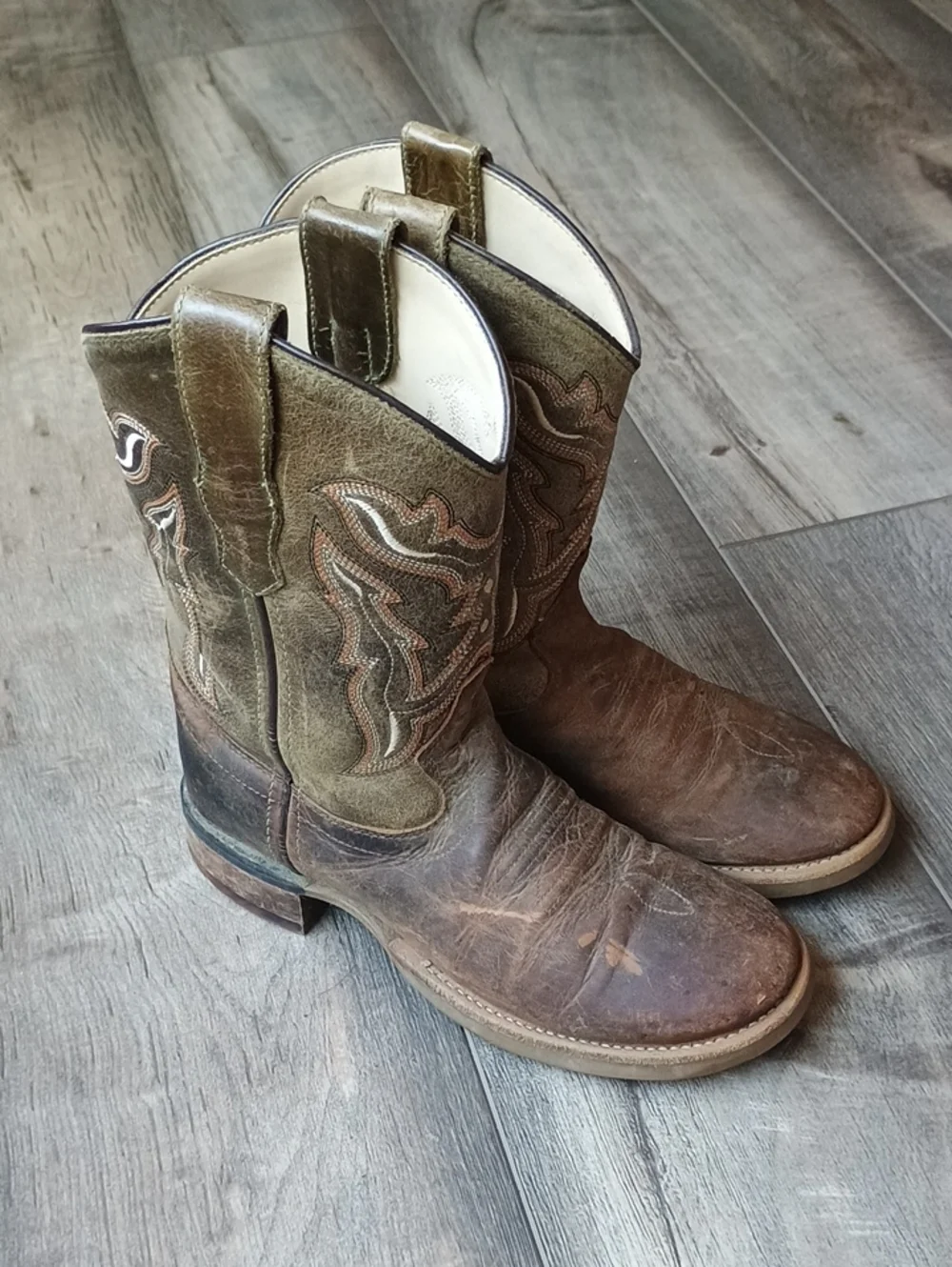 Old West Brown Leather & Olive Cowboy Boots